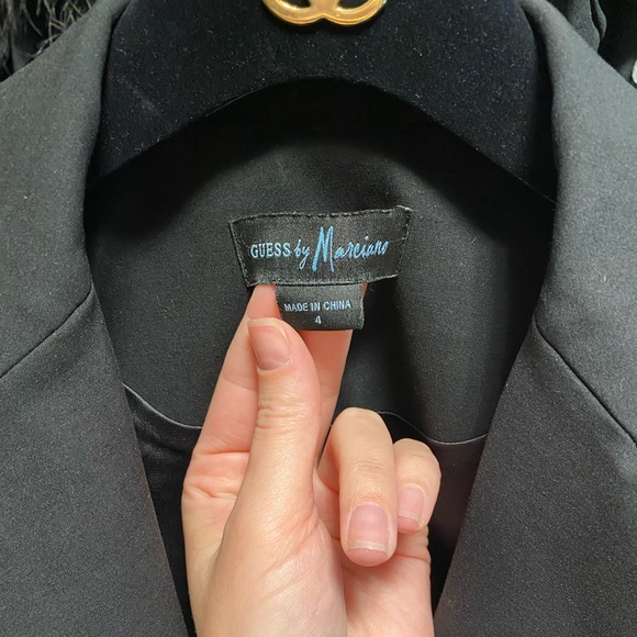 Marciano Women’s Black Blazer size 4. - Picture 3 of 5
